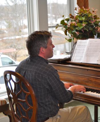 The Lincoln Home Assisted Living Newcastle Maine Sean Flemming Piano concert free